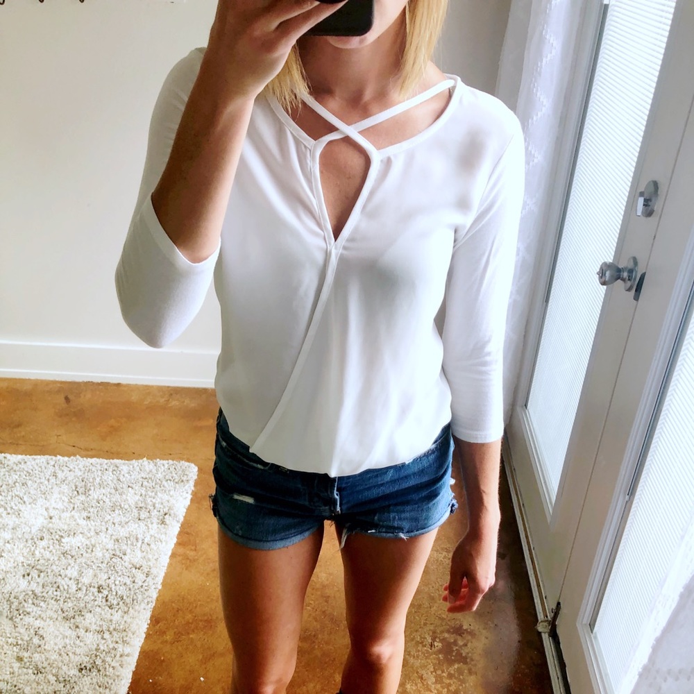 ✨A’gaci Faux Wrap  Blouse